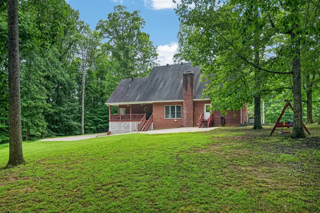 358 Andrew Jackson Boulevard Dowelltown TN 37059