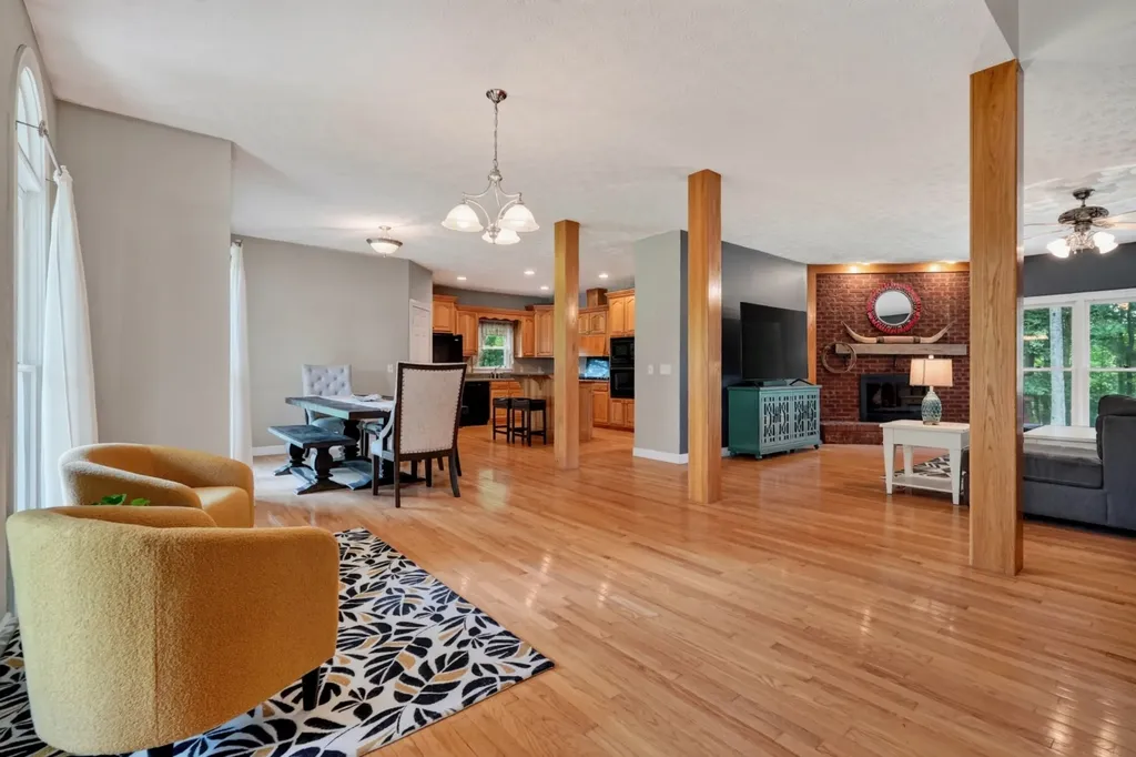 358 Andrew Jackson Boulevard Dowelltown TN 37059