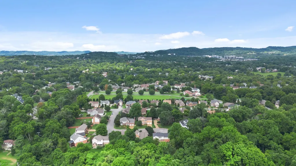 309 Fielding Crest Brentwood TN 37027