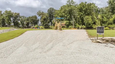 377 Jett Drive Clifton TN 38425