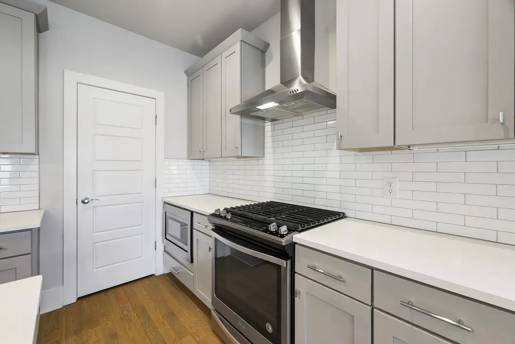 523B Weakley Avenue Nashville TN 37207