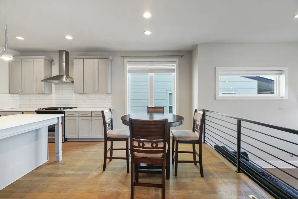 523B Weakley Avenue Nashville TN 37207