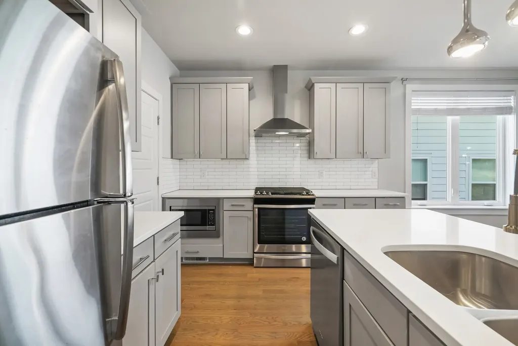 523B Weakley Avenue Nashville TN 37207