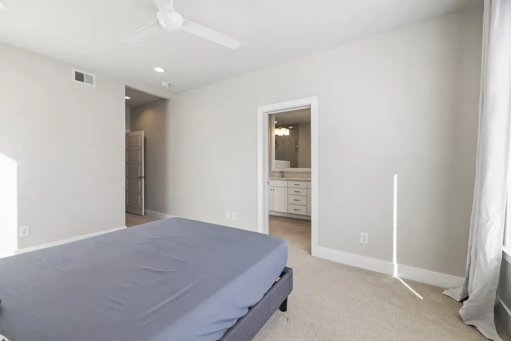 523B Weakley Avenue Nashville TN 37207