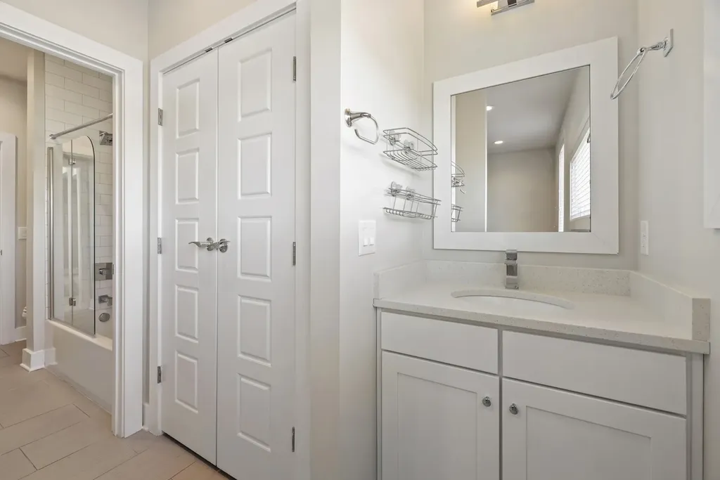 523B Weakley Avenue Nashville TN 37207