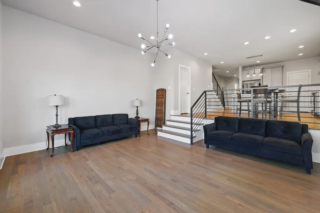 523B Weakley Avenue Nashville TN 37207