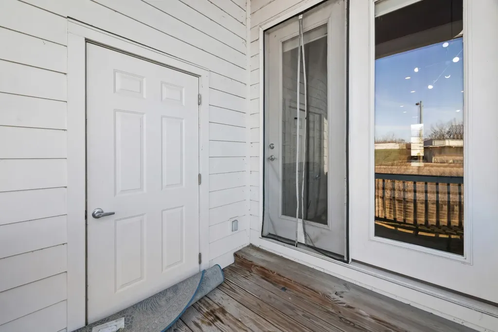 523B Weakley Avenue Nashville TN 37207