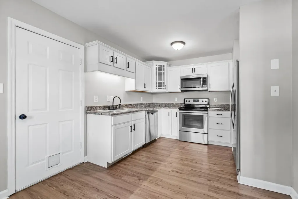 75 Grassmire Drive Clarksville TN 37042