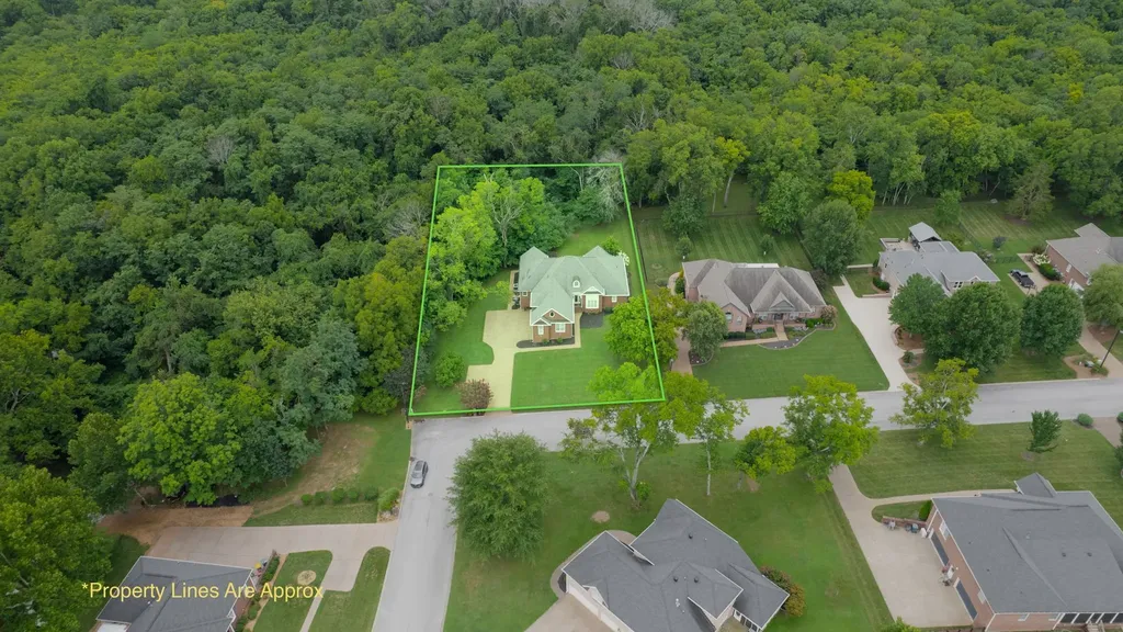 618 Derby Downs Lebanon TN 37087