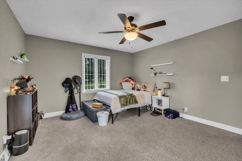 6126 Manchester Highway Morrison TN 37357
