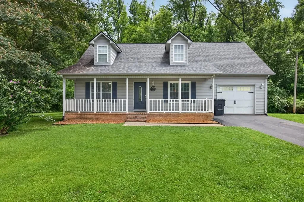 1187 Blaine Avenue Cookeville TN 38501