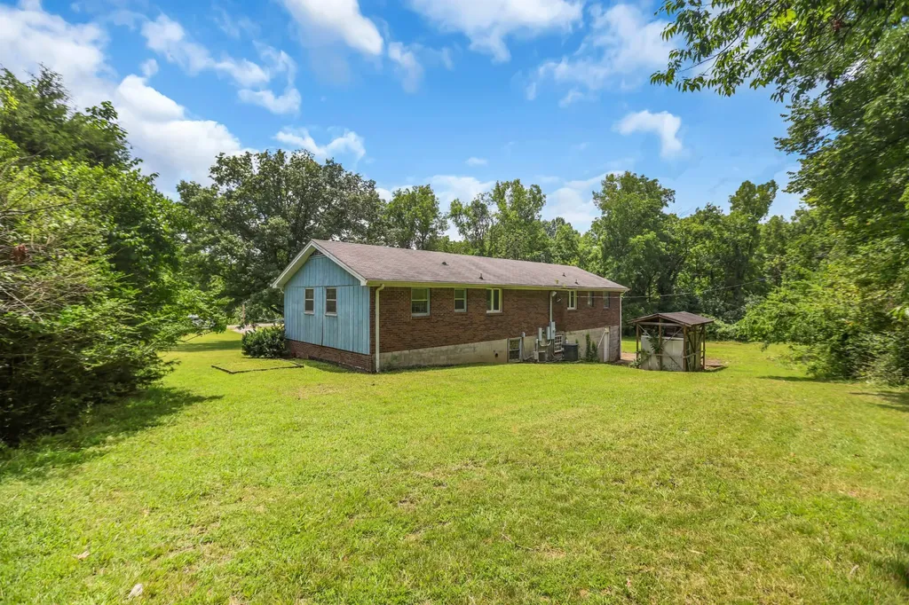 103 Northbrook Road Goodlettsville TN 37072