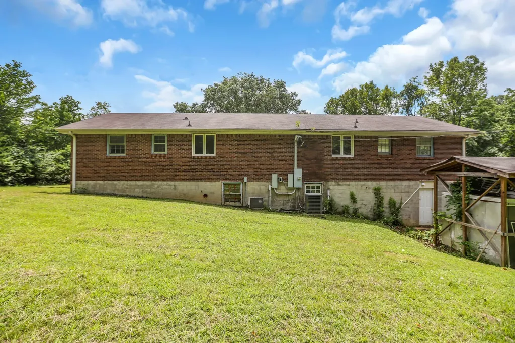 103 Northbrook Road Goodlettsville TN 37072