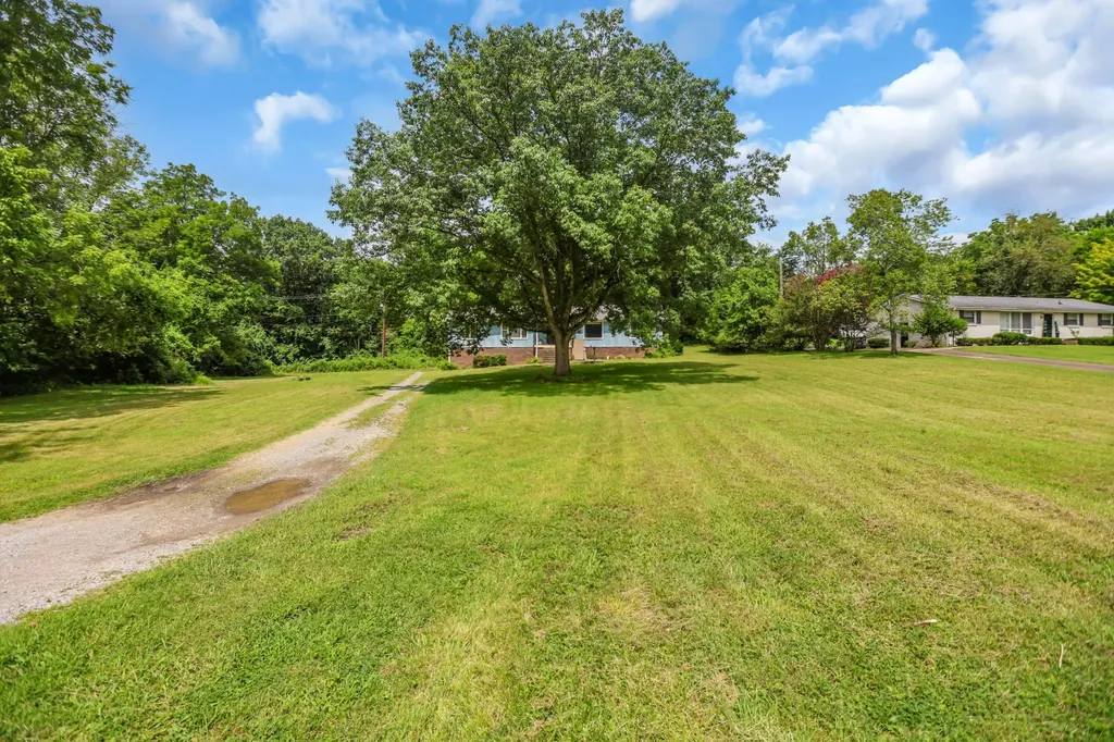 103 Northbrook Road Goodlettsville TN 37072