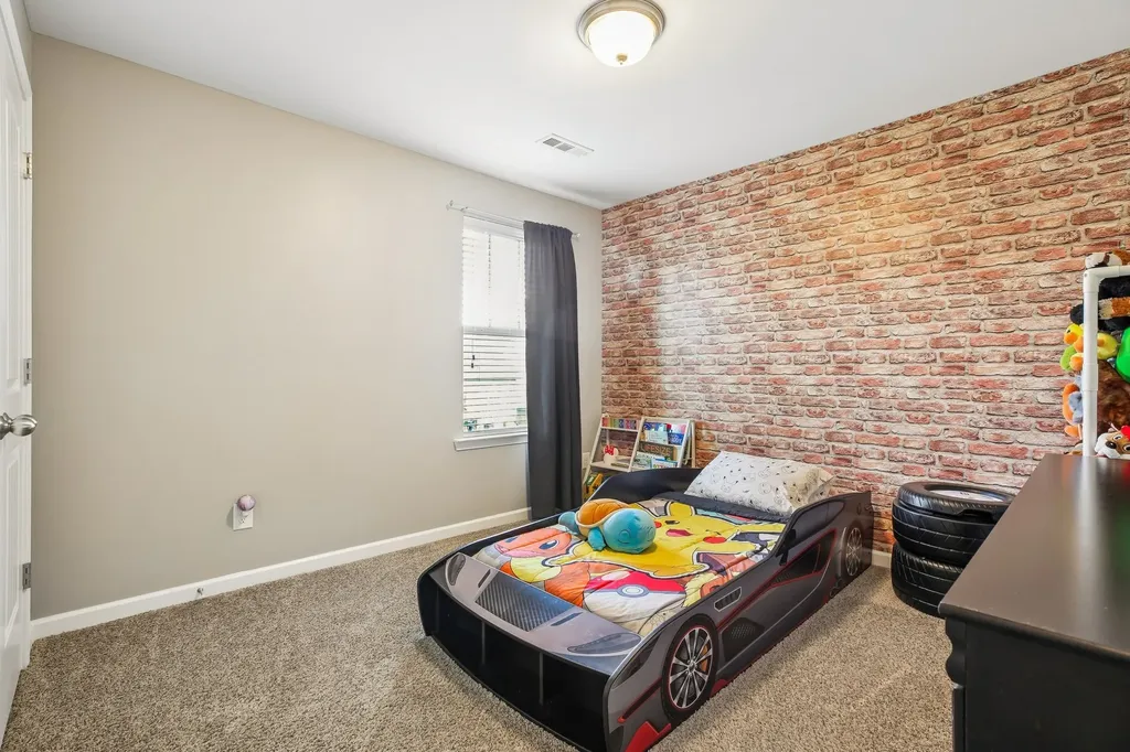 1031 Harper Dean Way Gallatin TN 37066