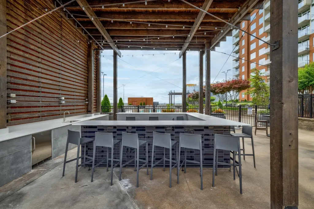 600 12th Ave, S Nashville TN 37203
