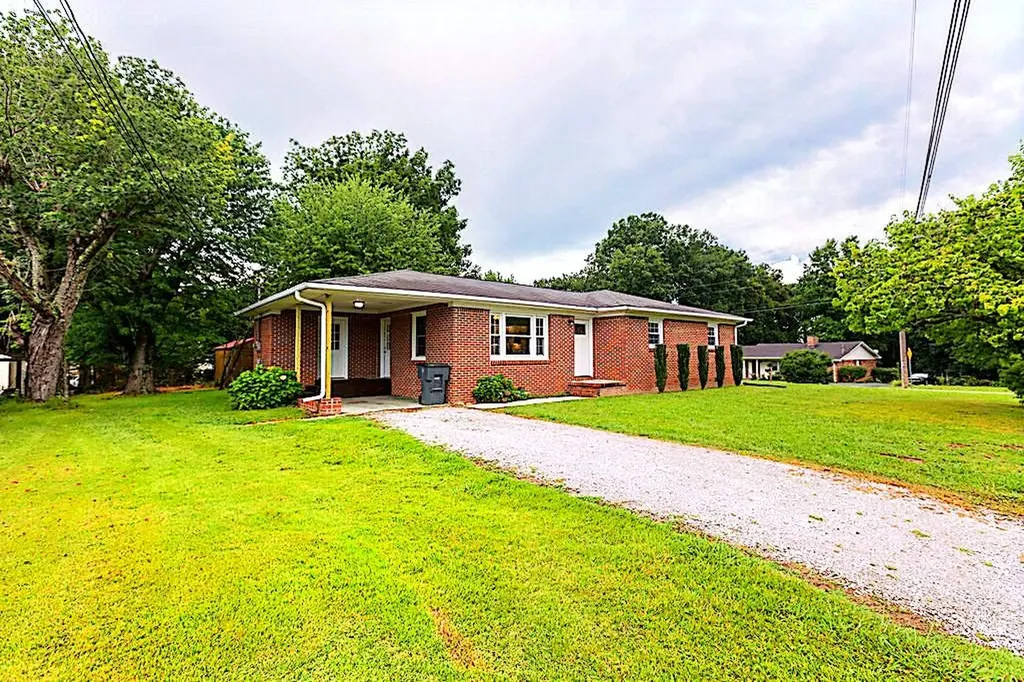 317 Moss Drive Mcminnville TN 37110