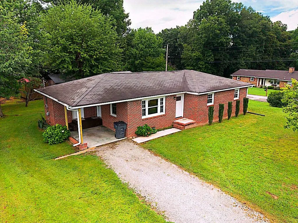 317 Moss Drive Mcminnville TN 37110