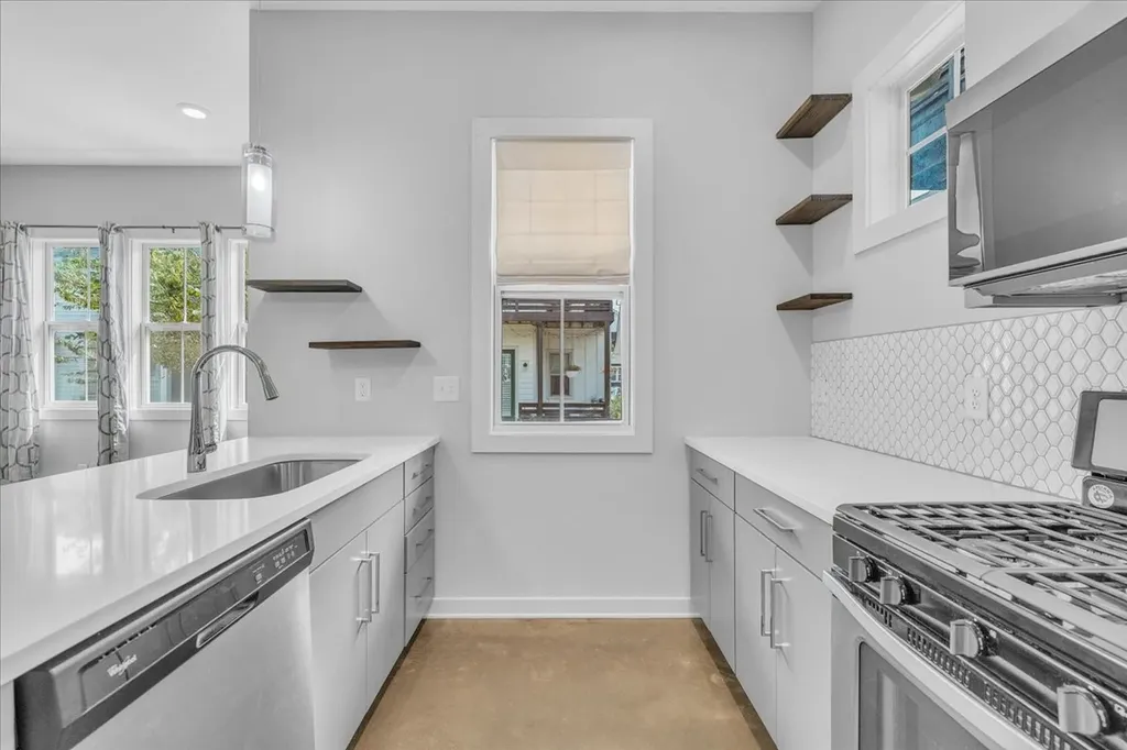 1079 Treaty Oaks Drive Nashville TN 37209
