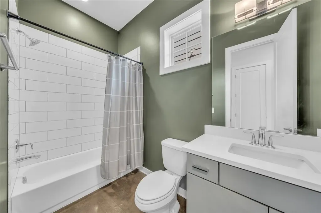 1079 Treaty Oaks Drive Nashville TN 37209