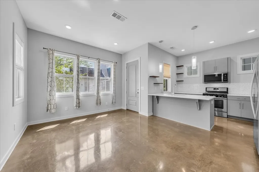 1079 Treaty Oaks Drive Nashville TN 37209