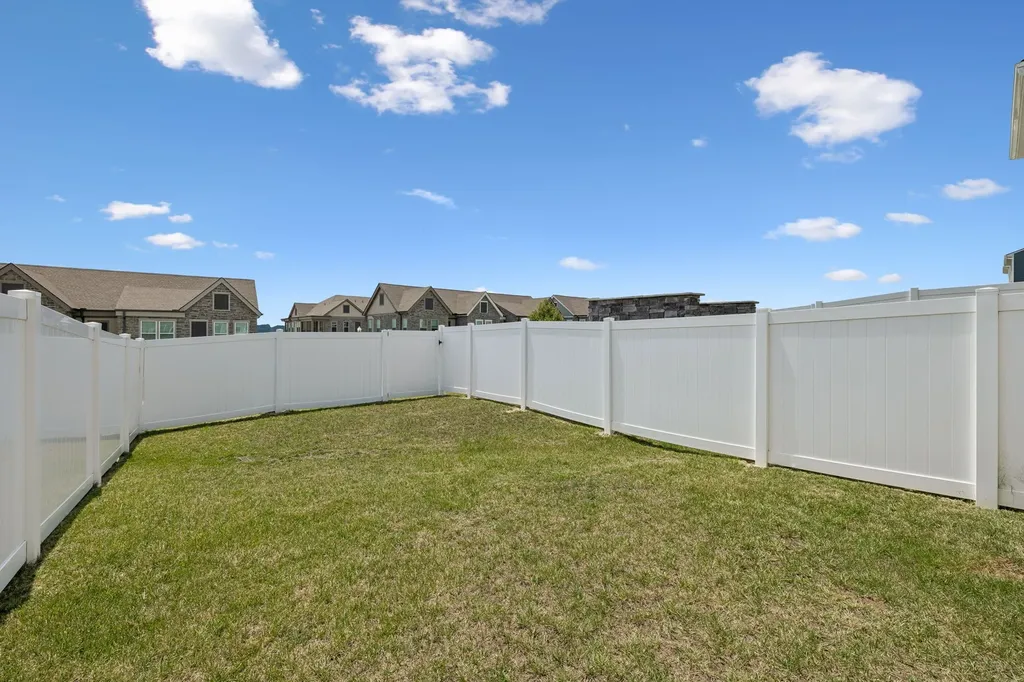 1021 Clendening Drive Gallatin TN 37066