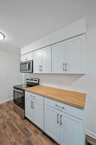 4981 Edmondson Pike Nashville TN 37211