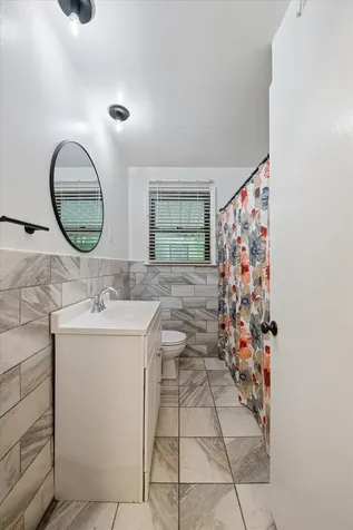 4981 Edmondson Pike Nashville TN 37211
