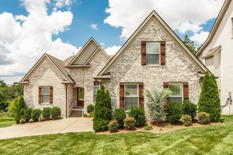 392 Arrow Court Hendersonville TN 37075