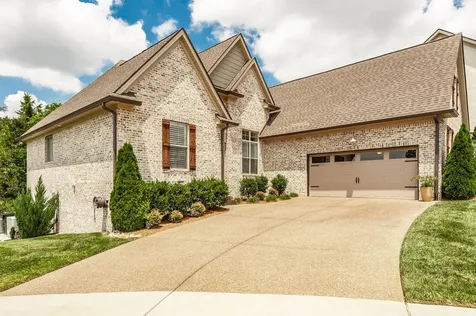 392 Arrow Court Hendersonville TN 37075