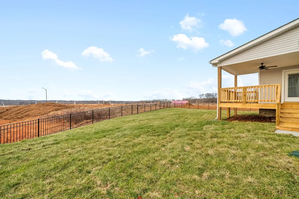 1188 Ross Farms Boulevard Clarksville TN 37043