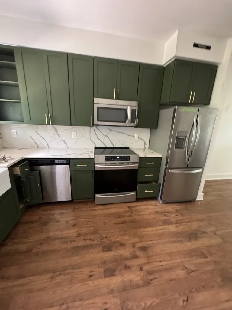 1325 5th Ave, N Nashville TN 37208