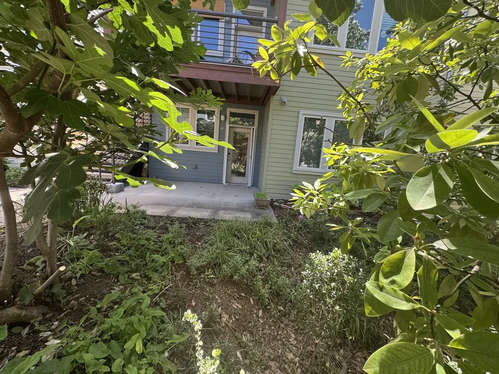 1325 5th Ave, N Nashville TN 37208