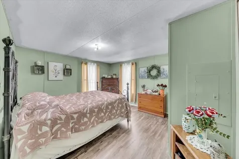 742 Captain Carter Road Spencer TN 38585