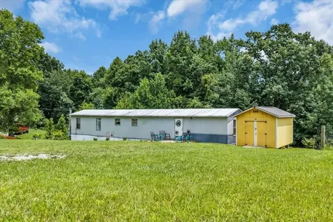 742 Captain Carter Road Spencer TN 38585