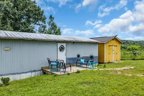 742 Captain Carter Road Spencer TN 38585