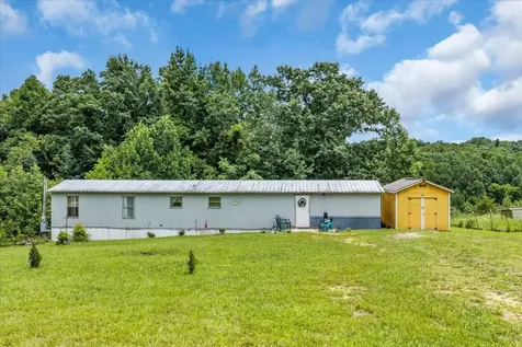 742 Captain Carter Road Spencer TN 38585