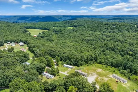 742 Captain Carter Road Spencer TN 38585