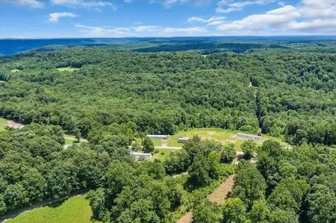 742 Captain Carter Road Spencer TN 38585