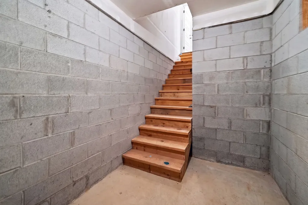 1387 Round Hill Lane Spring Hill TN 37174