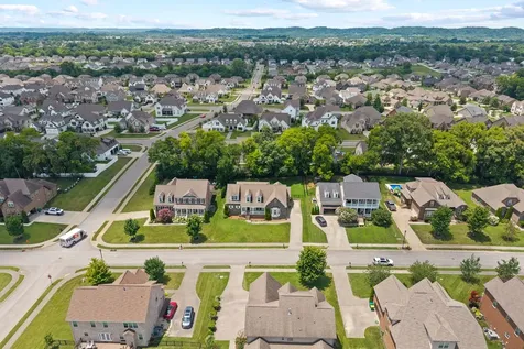 1387 Round Hill Lane Spring Hill TN 37174