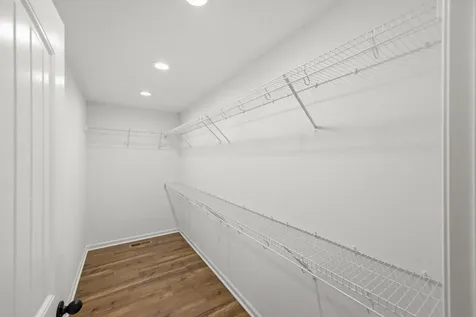 435 Old Huntingdon Lexington TN 38351