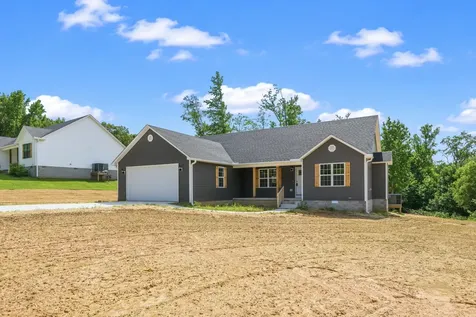 435 Old Huntingdon Lexington TN 38351