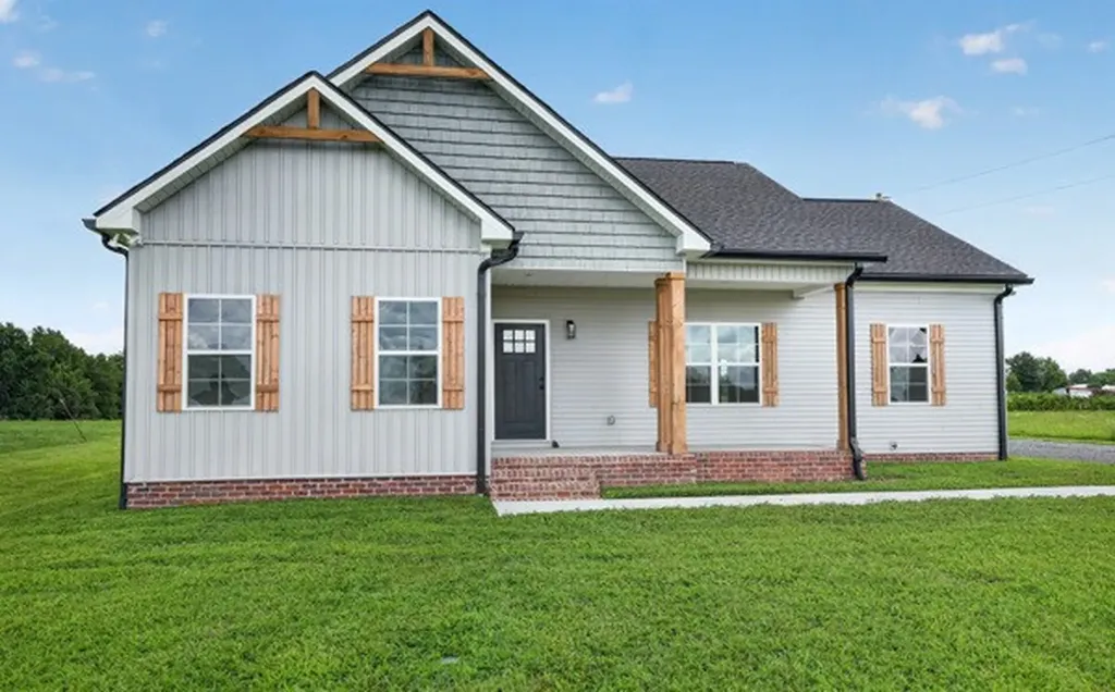 1233 Coleytown Road Lafayette TN 37083