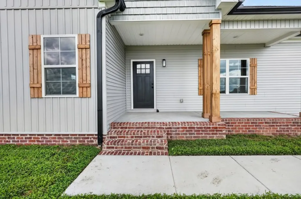 1233 Coleytown Road Lafayette TN 37083
