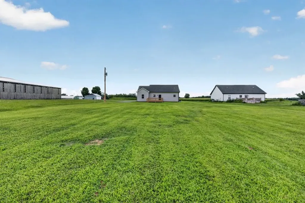 1233 Coleytown Road Lafayette TN 37083