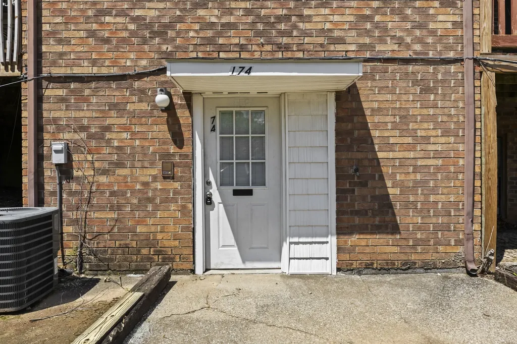 174 Condor Court Clarksville TN 37042