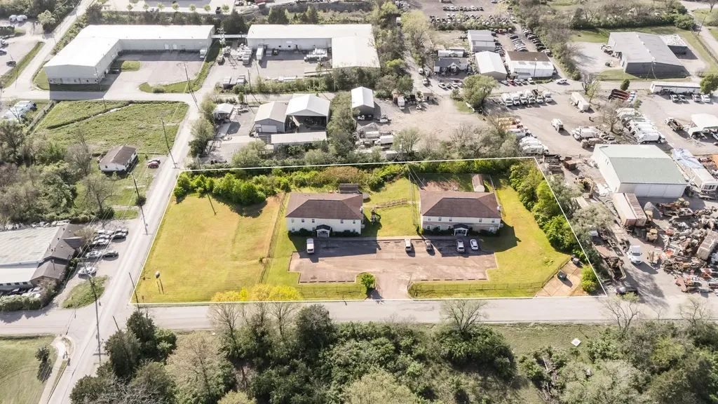 2412 Plum Street Nashville TN 37207