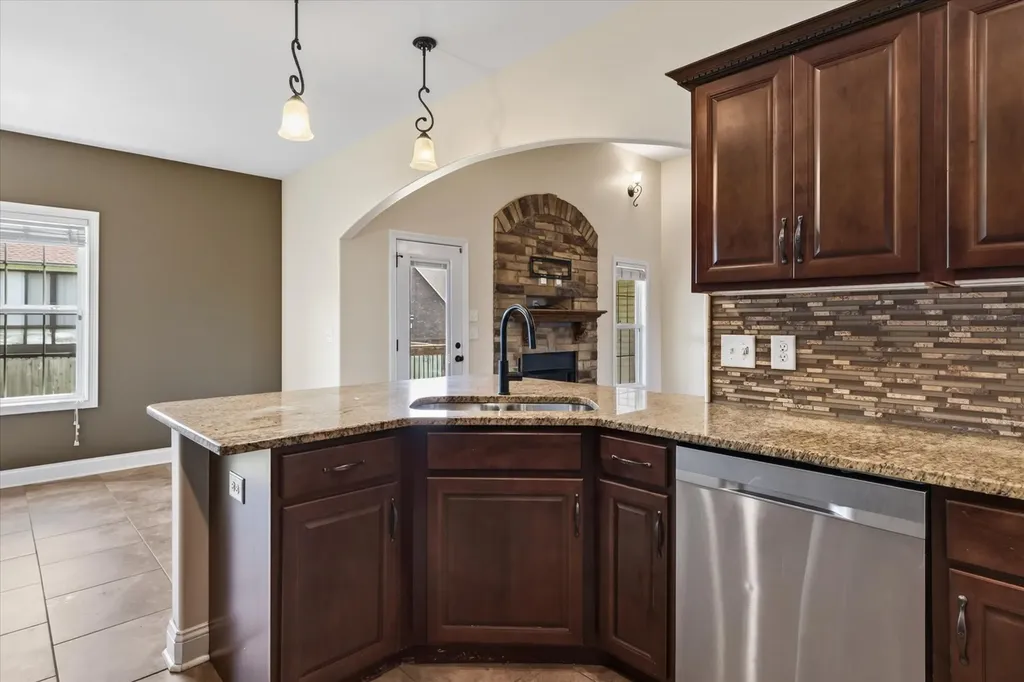 140 Summer Terrace Lane Clarksville TN 37040