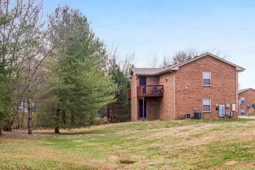 1990 Calumet Drive Clarksville TN 37042